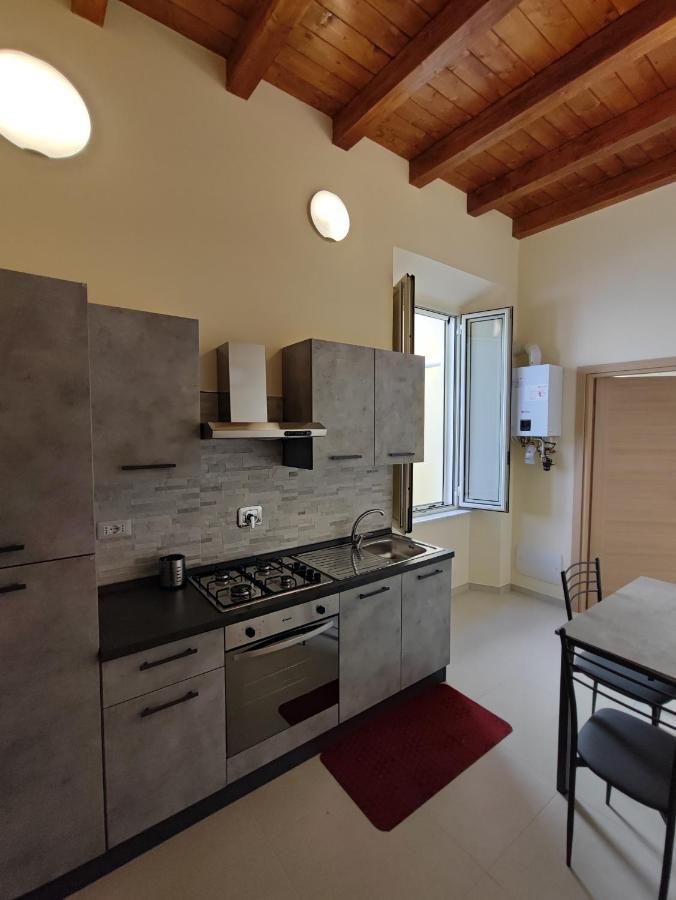 In Centro Rooms And Apartments Isola di Liri Extérieur photo